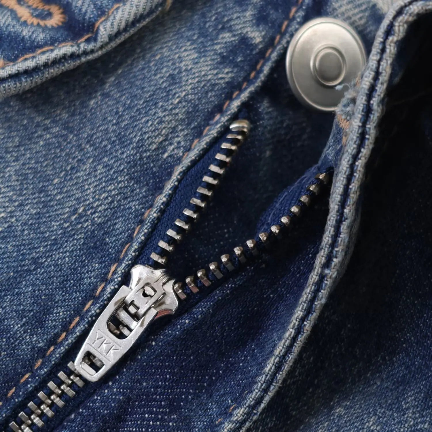Women Casual Jeans Summer Female Chic Ripped Holes Denim Fashion Mid Waist Flanging Button Streetwear Long Pants lady Trousers