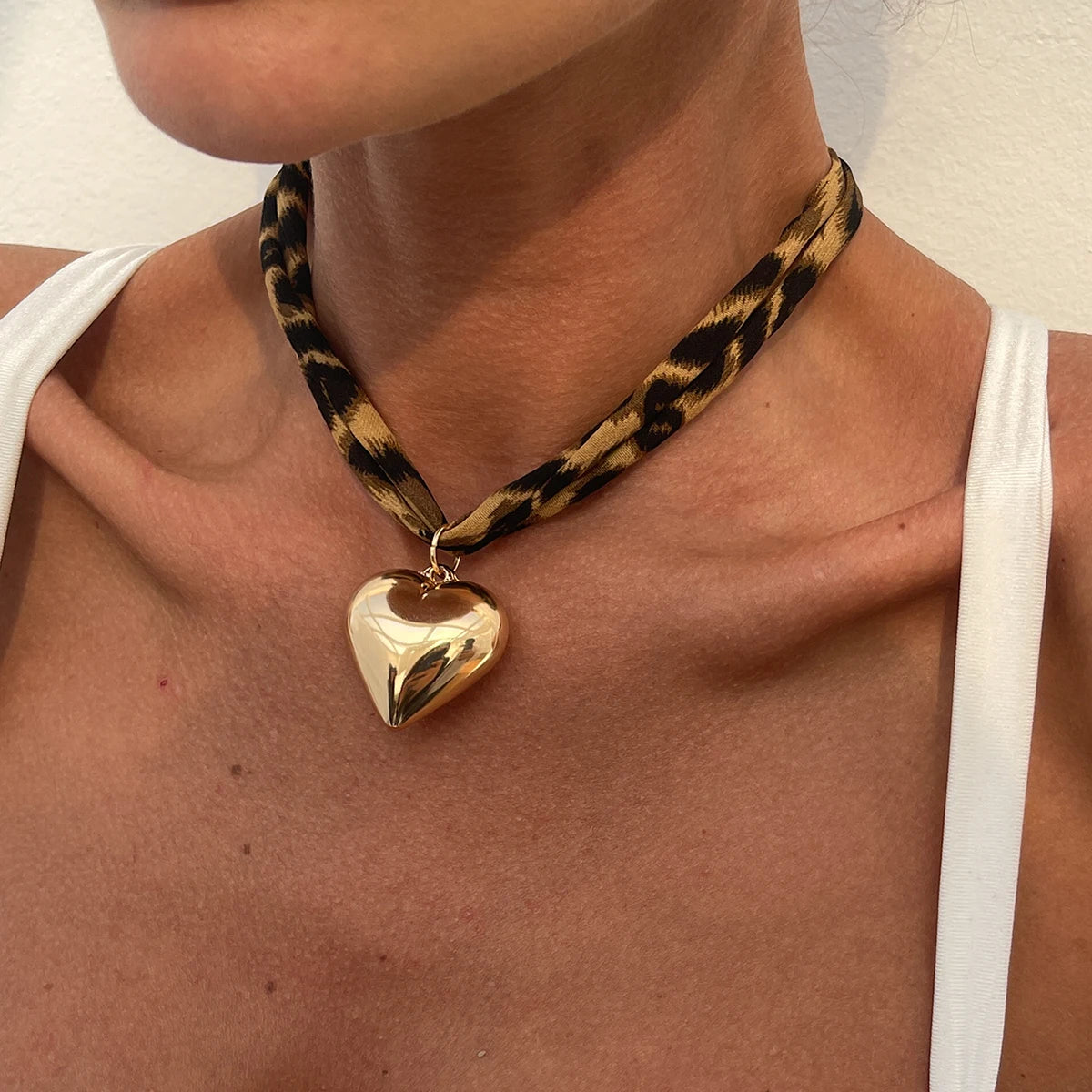 Ingemark 7 Styles Ethnic Multilayer Velvet Chain Necklace Women 2025 New Fashion Metal Conch Starfish Heart Pendant Neck Jewelry
