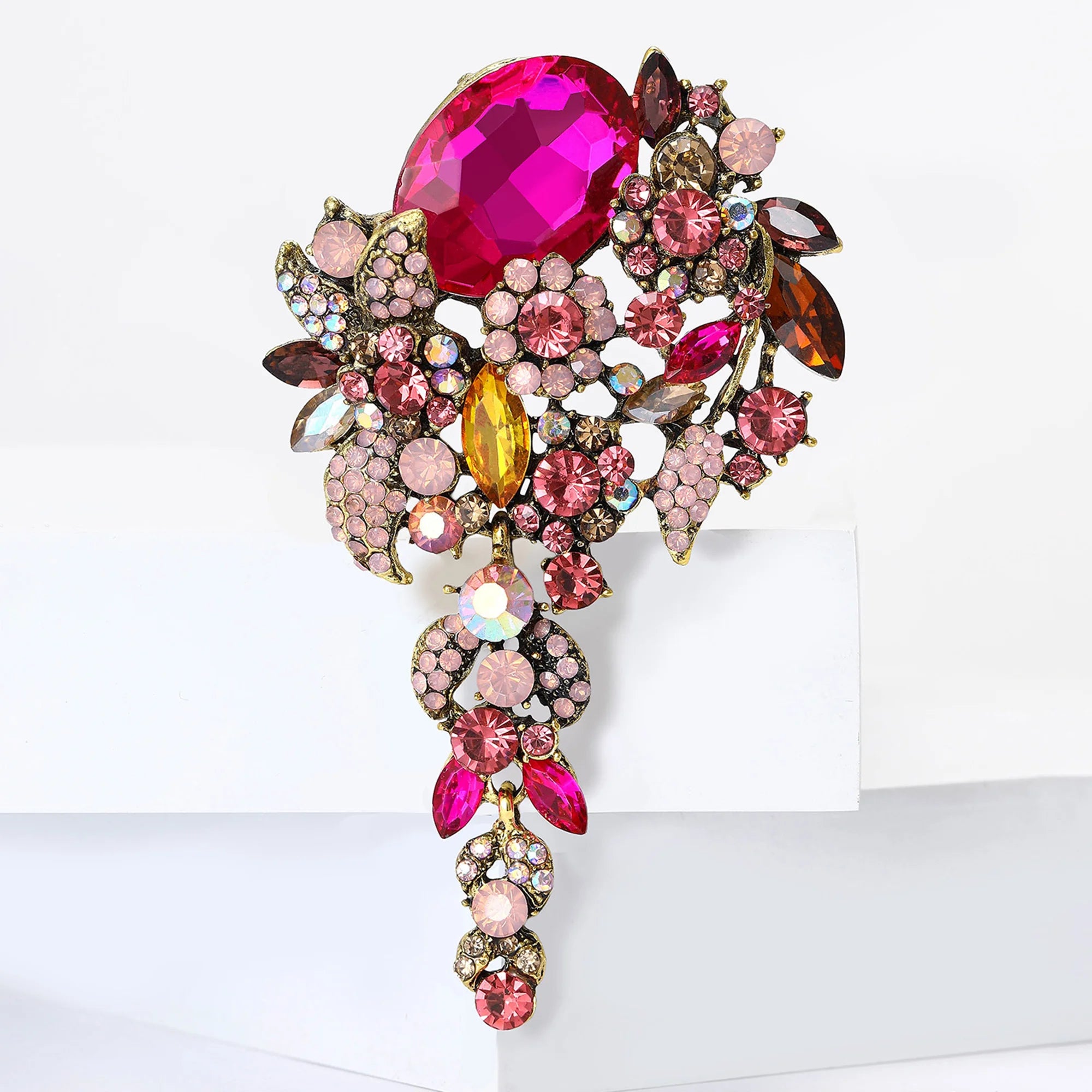 Luxury Rhinestone Bouquet Brooches for Women Unisex Plant Pins Necklace Banquet Party Backpack Gifts Jewelry Accessories