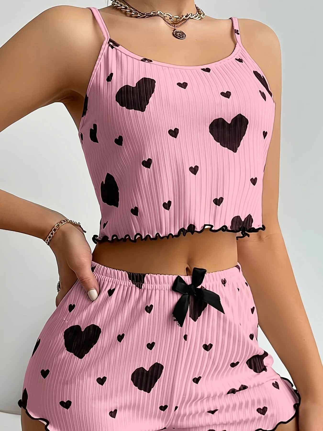 2PCS Women'S Two-Piece Sleepwear Set, Featuring a Camisole And Shorts with a Heart Design, Comfortable Loungewear for Casual Use