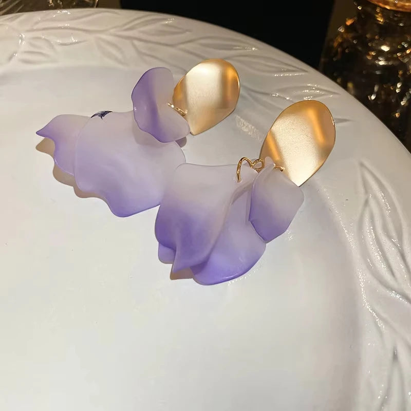 Solid Color Twisted Smooth Rose Flower Petal Dangle Earrings for Women Vintage Fashion Elegant Large Piece Exaggerated Jewelry