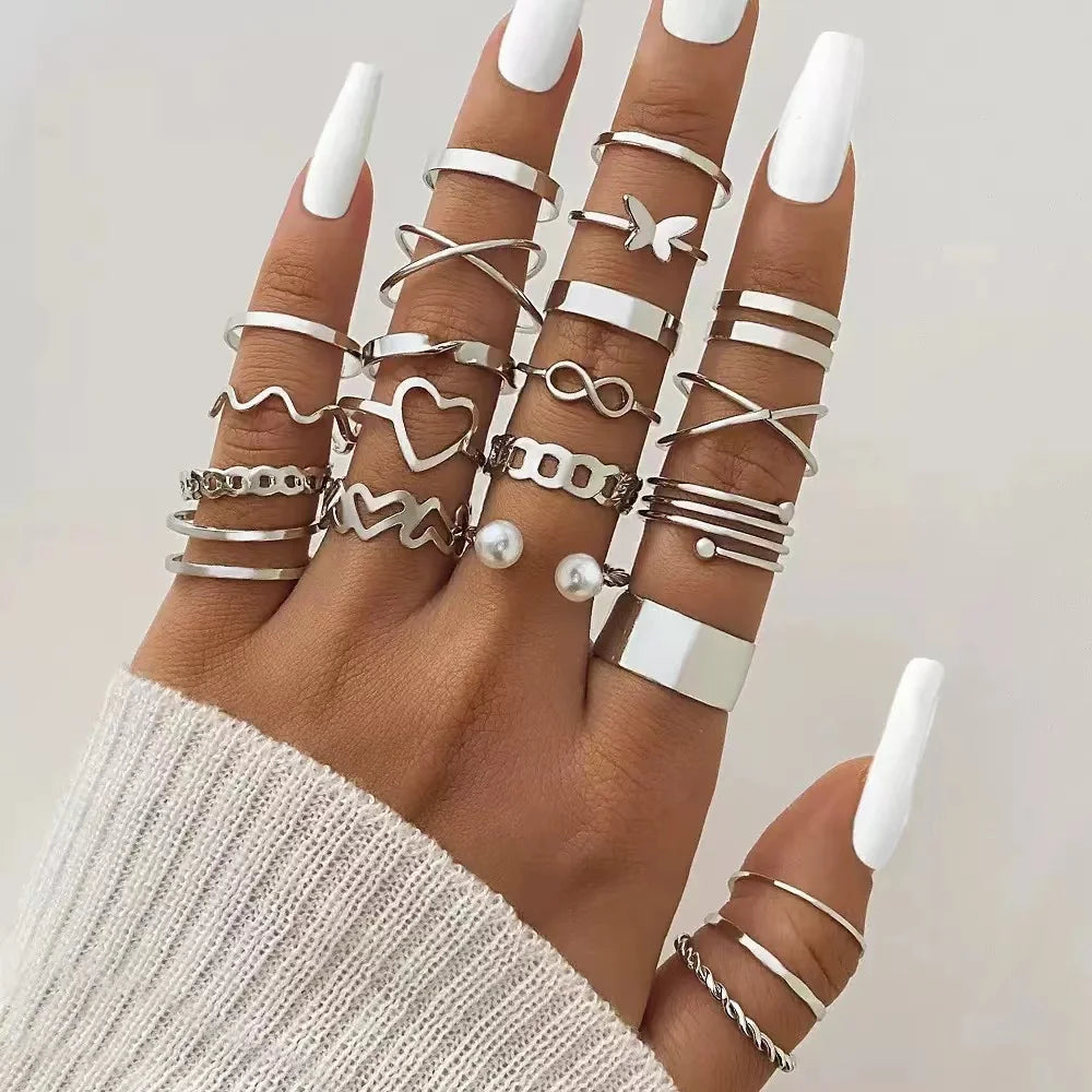 28PCS Boho Element, Geometric Sparkler Vintage Ring Set, Fashion Ring, Heart Design