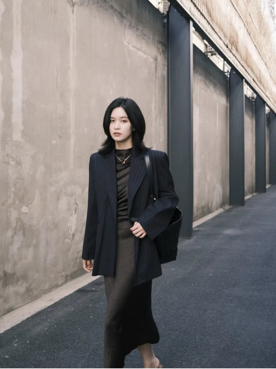 ETJ Fall/Winter 2025 New  Women's Street Fashion oversized pinstripe shoulder-padded loose suit jacket for women