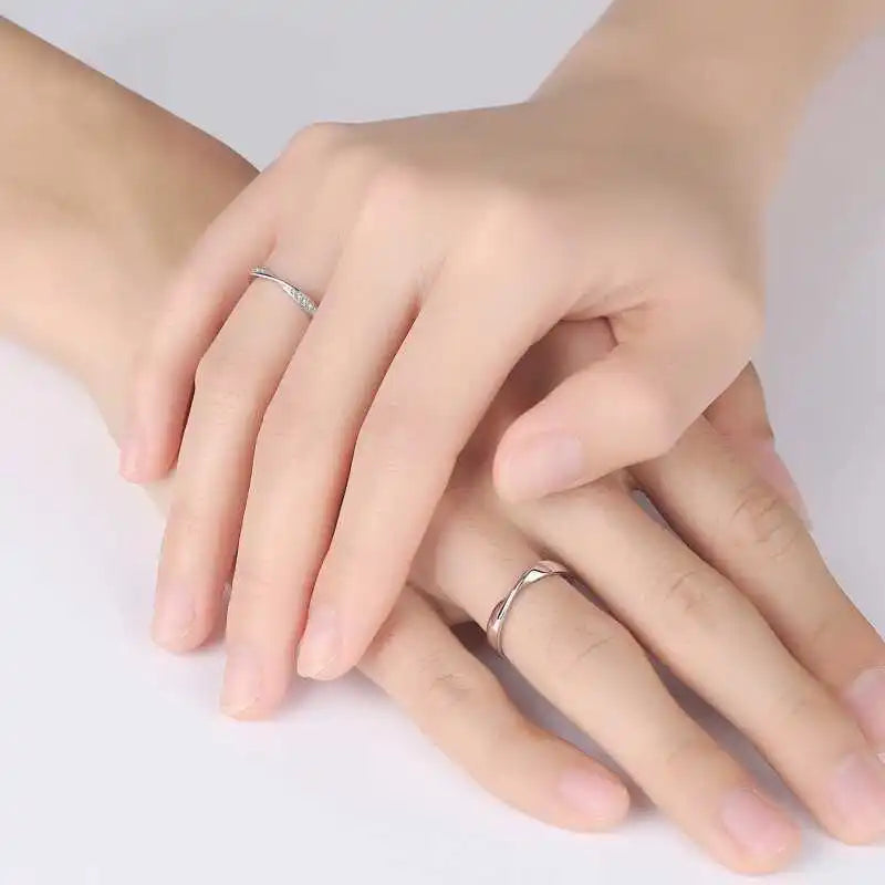 New Fashion Mobius Smooth Couple Rings Classic Silver Color Adjustable Ring For Men Women Wedding Jewelry Valentine's Gift